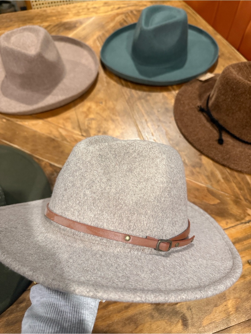 Target Women's Felt Fedora Pack in Olive, Teal, Taupe, Cream, Brown - Picture 3 of 6